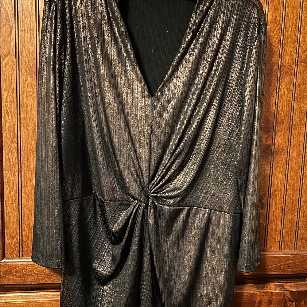 Alfani Metallic Twist Top - Size XL